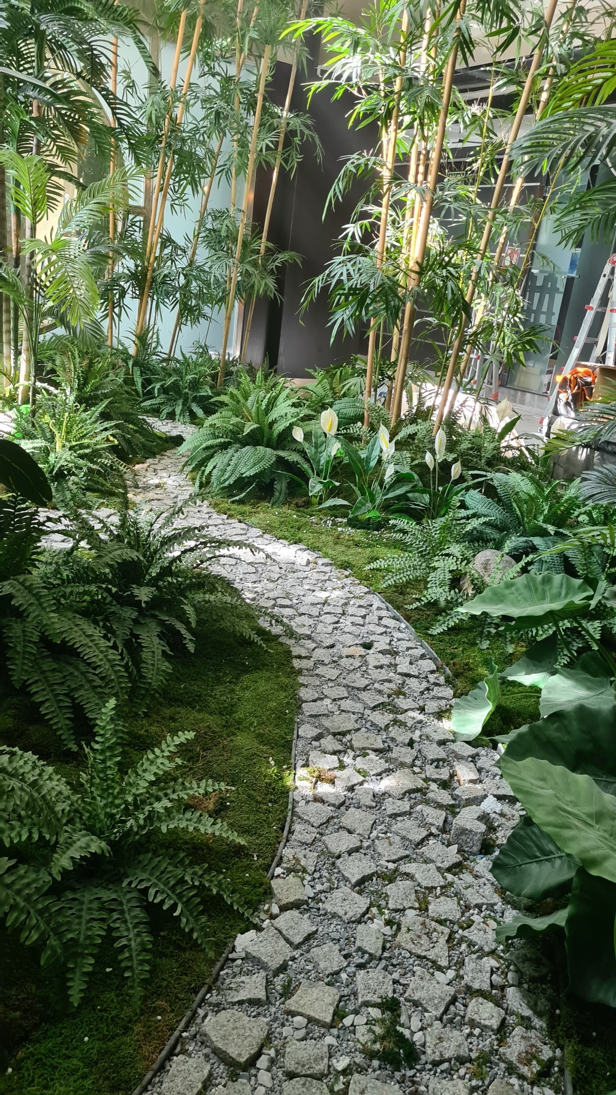 Interior oficinas jardÍn horizontal artificial (2)